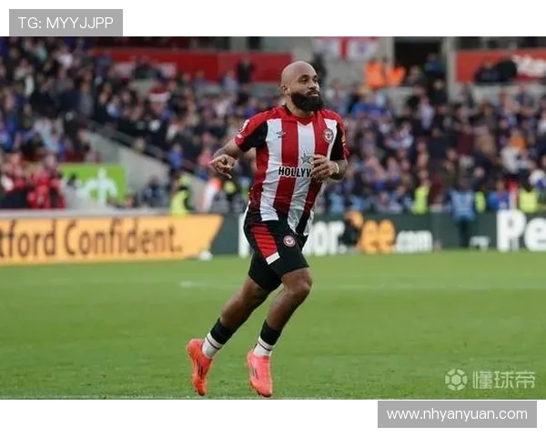 曼晚报道：奥纳纳与阿莫林关系密切 推荐姆贝乌莫加盟球队